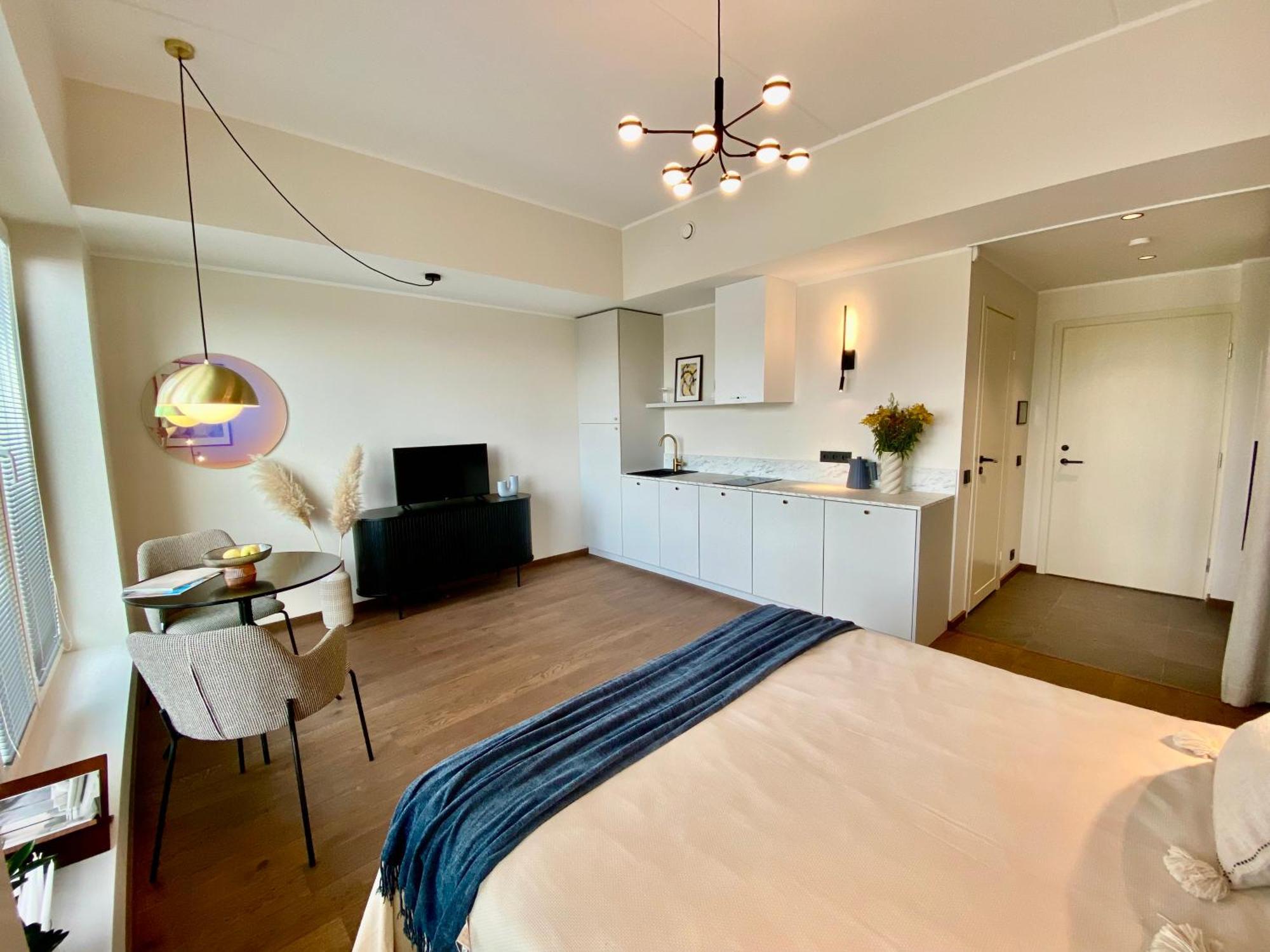 Elegance Apartment - City Centre Free Parking تالين المظهر الخارجي الصورة